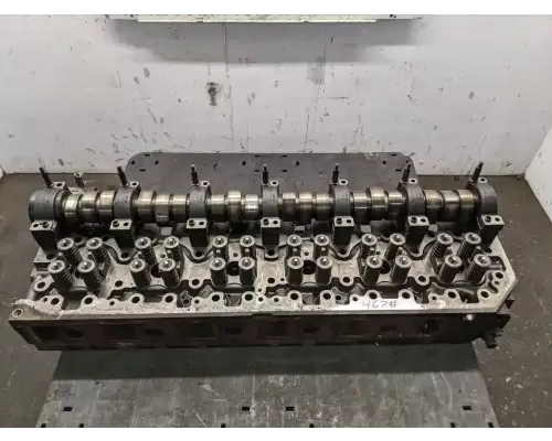 Volvo VED12 Cylinder Head