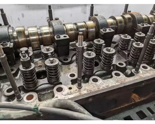 Volvo VED12 Cylinder Head