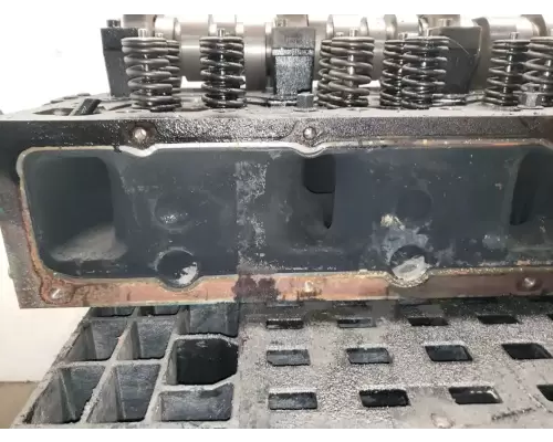 Volvo VED12 Cylinder Head