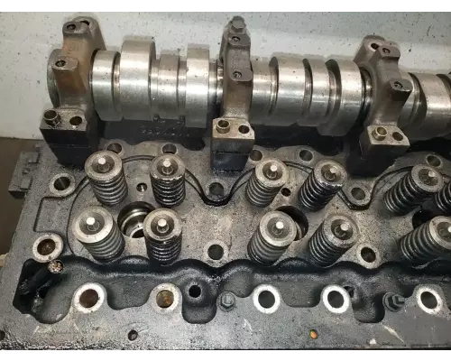 Volvo VED12 Cylinder Head