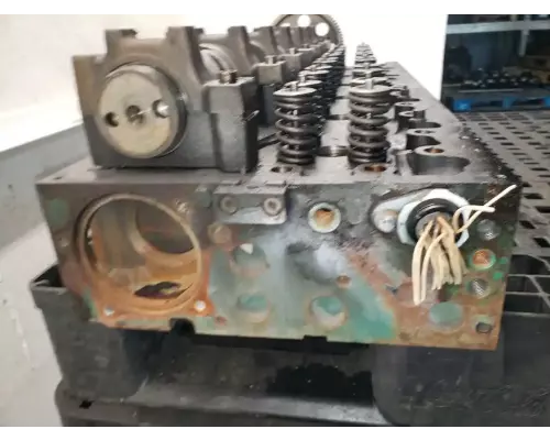 Volvo VED12 Cylinder Head