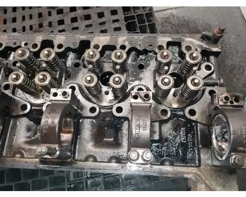 Volvo VED12 Cylinder Head