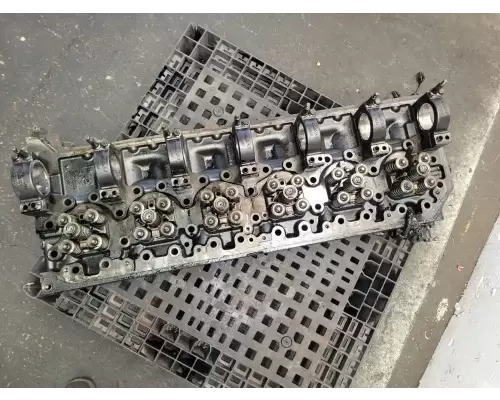 Volvo VED12 Cylinder Head