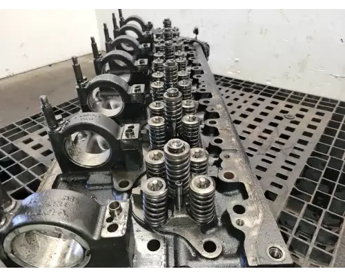 Volvo VED12 Cylinder Head