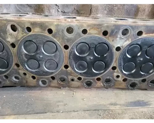 Volvo VED12 Cylinder Head