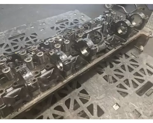 Volvo VED12 Cylinder Head