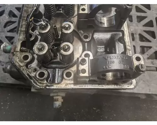 Volvo VED12 Cylinder Head