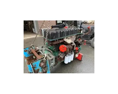 Volvo VED12 Engine Assembly