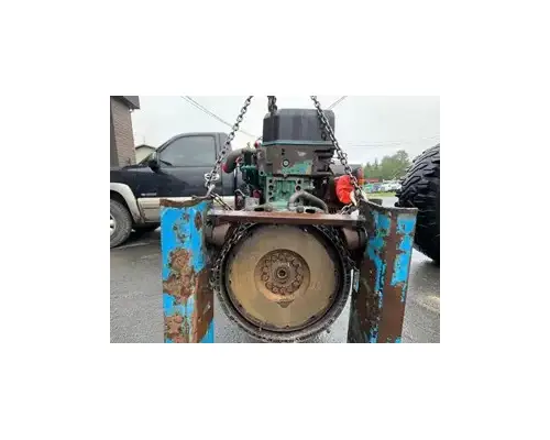 Volvo VED12 Engine Assembly