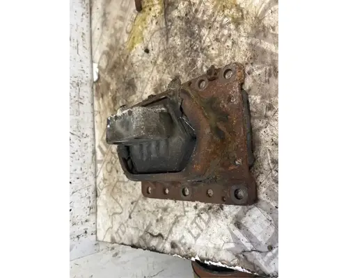 Volvo VED12 Engine Mounts