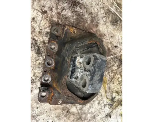 Volvo VED12 Engine Mounts