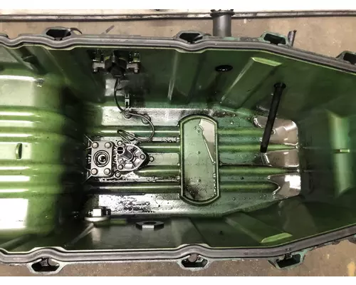 Volvo VED12 Engine Oil Pan