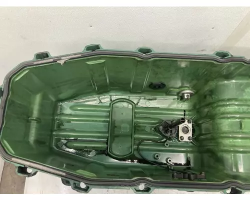 Volvo VED12 Engine Oil Pan