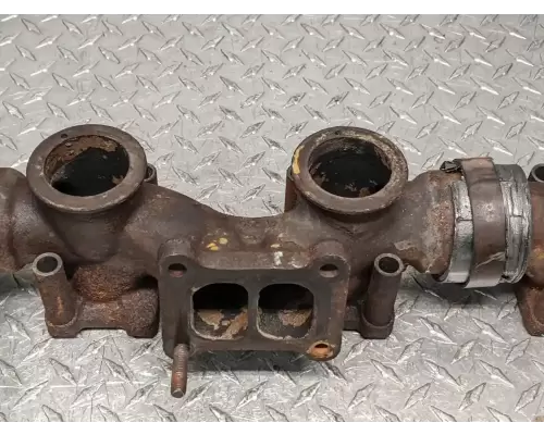 Volvo VED12 Exhaust Manifold