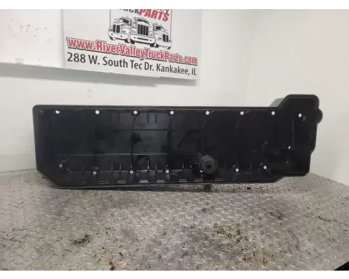 Volvo VED12 Valve Cover