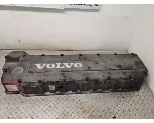 Volvo VED12 Valve Cover