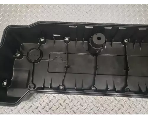 Volvo VED12 Valve Cover