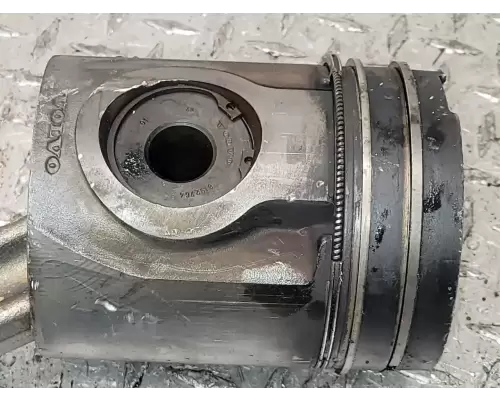 Volvo VED7 Piston