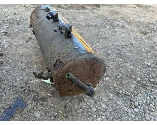 Volvo VHD Air Tank