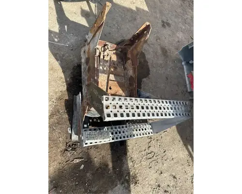 Volvo VHD Battery Box