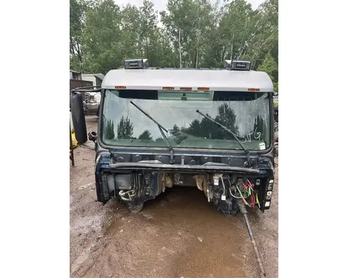 Volvo VHD Cab