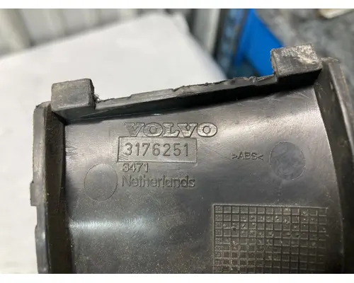 Volvo VHD Dash Assembly