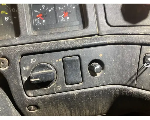 Volvo VHD Dash Assembly