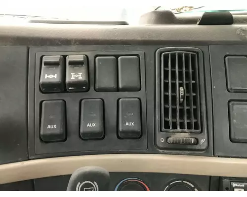 Volvo VHD Dash Panel