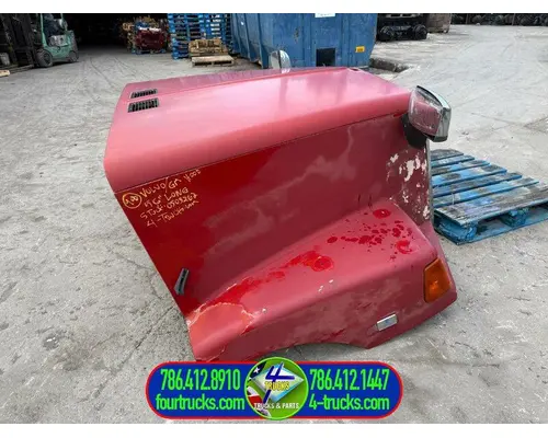 Volvo VHD Hood