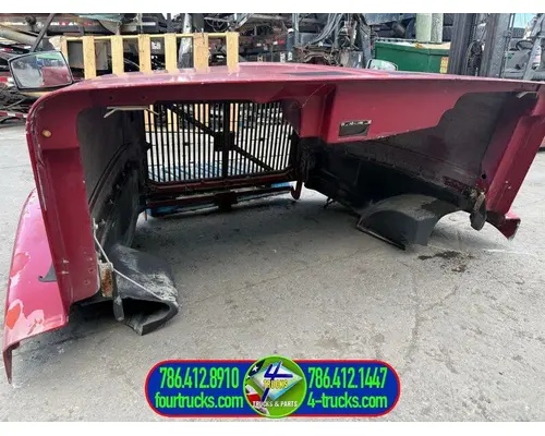 Volvo VHD Hood