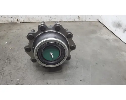 Volvo VHD Hub