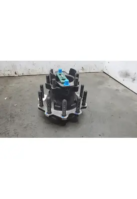 Volvo VHD Hub
