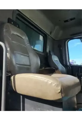 Volvo VHD Seat, Front