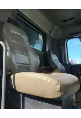 Volvo VHD Seat, Front