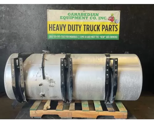 Volvo VN670 Fuel Tank