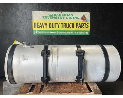 Volvo VN670 Fuel Tank