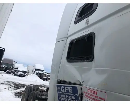 Volvo VNL 780 Sleeper Fairing