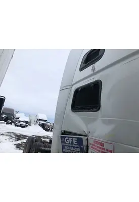 Volvo VNL 780 Sleeper Fairing