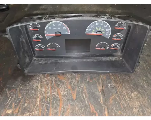 Volvo VNL64T Instrument Cluster