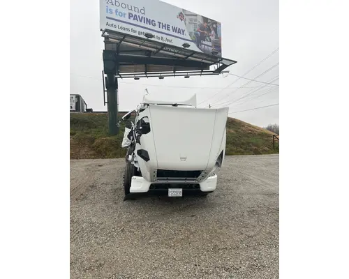 Volvo VNL64T Vehicle for Sale