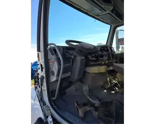 Volvo VNL660 Cab
