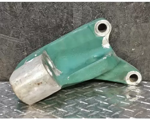 Volvo VNL780 Engine Mounts