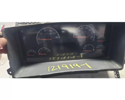 Volvo VNL780 Instrument Cluster