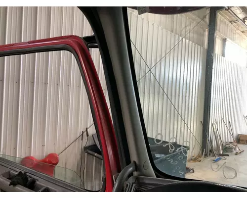 Volvo VNL A Pillar Panel
