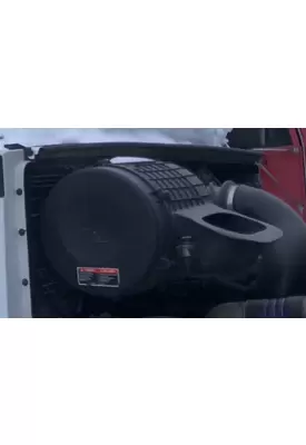 Volvo VNL Air Cleaner