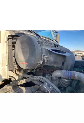 Volvo VNL Air Cleaner