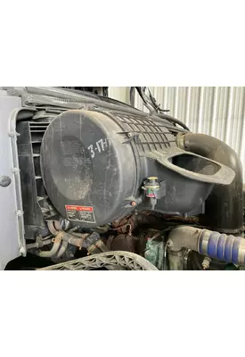 Volvo VNL Air Cleaner