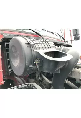 Volvo VNL Air Cleaner