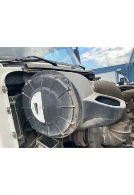 Volvo VNL Air Cleaner