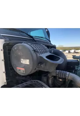 Volvo VNL Air Cleaner